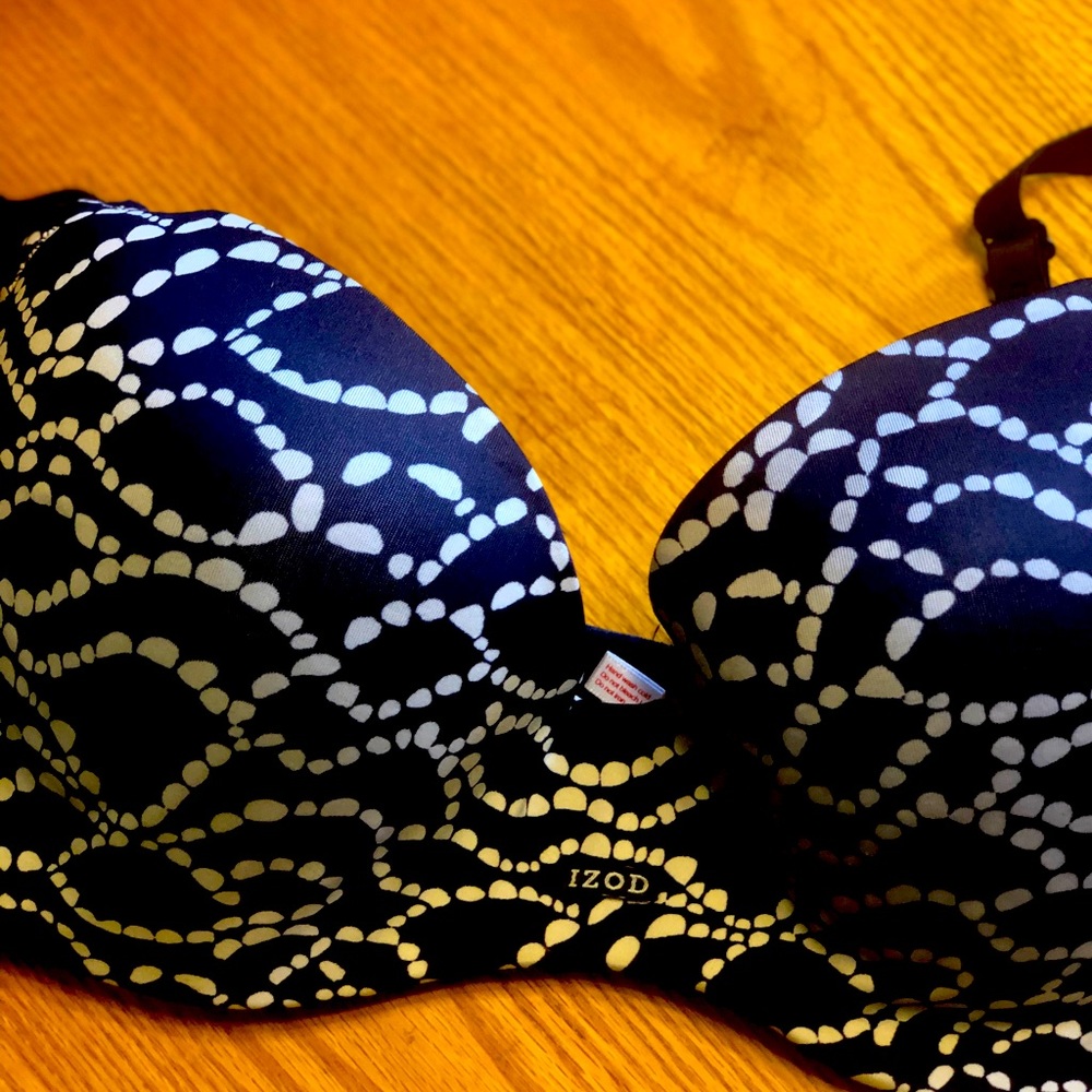 Bra push up by Izod